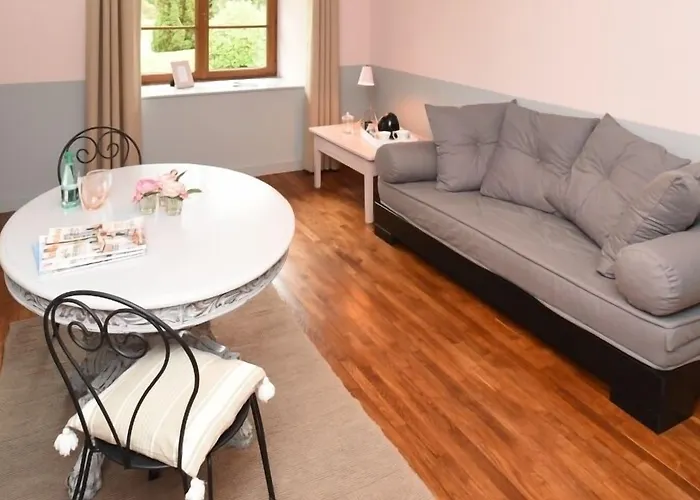 Vendégház La Correrie